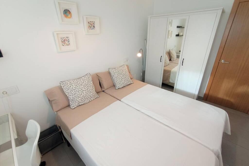 Apartamento Playa Catedrales Con Terraza Barreiros Bagian luar foto